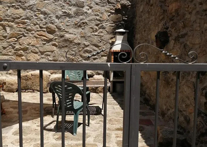 El Refugio De La Lumbre Los Loros